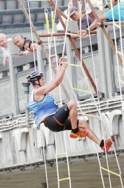 TheNorthFace100越野跑挑战赛落地峨眉山VF威富集团以“体育+”激发文旅经济新活力(图1)